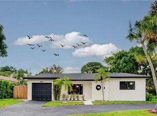 898 NW 7th St, Boca Raton, FL 33486