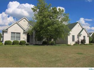 24870 Prairie Crossing Ln, Perrysburg, OH 43551