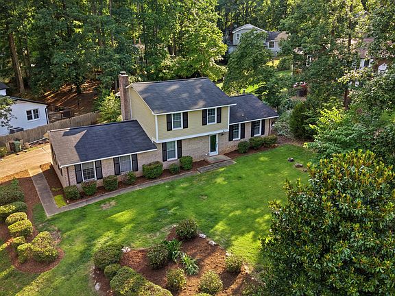 3rd image of 1000 Brookgreen Dr