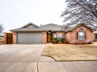 9803 Dover Ave, Lubbock, TX 79424