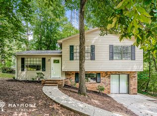 6860 Markham Dr, Trussville, AL 35173