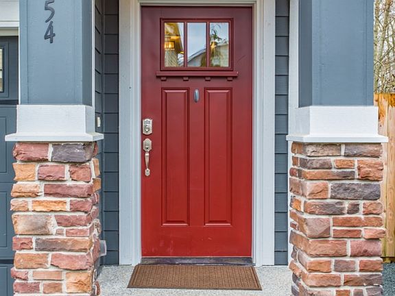 4th image of 10054 1st St NE