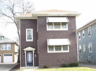 833 S 19th Ave, Maywood, IL 60153