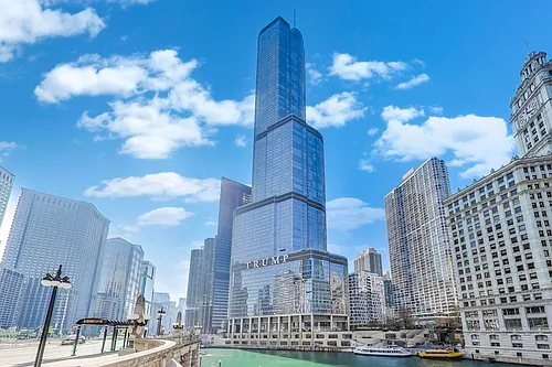 401 N Wabash Ave Photo 1
