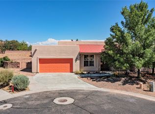 4 Brazos Ct, Santa Fe, NM 87508