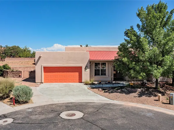 4 Brazos Ct, Santa Fe, NM 87508