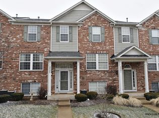 2525 Emily Ln, Elgin, IL 60124