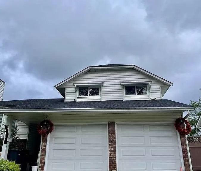 2900 Burton Ct — Photo 1
