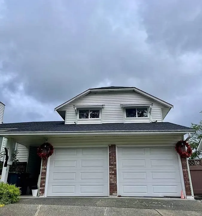2900 Burton Ct