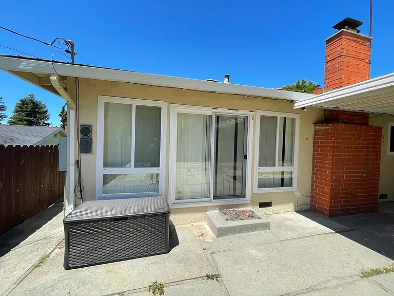 3420 Fleetwood Dr — Photo 34