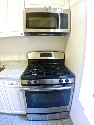 Rented by Newcastle Realty Services | media 10