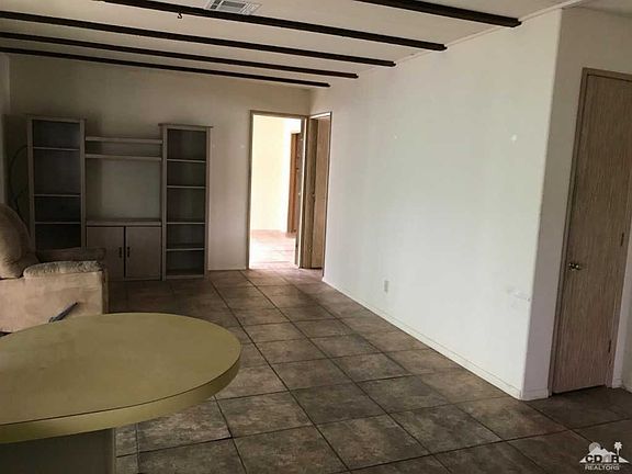 3rd image of 69270 Parkside Dr