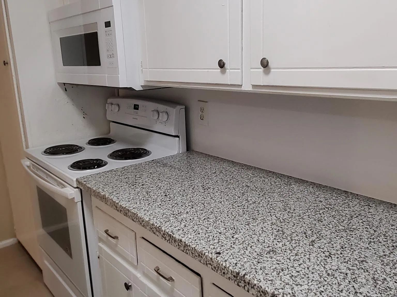 Kennedy Ridge Apartments — Photo 3