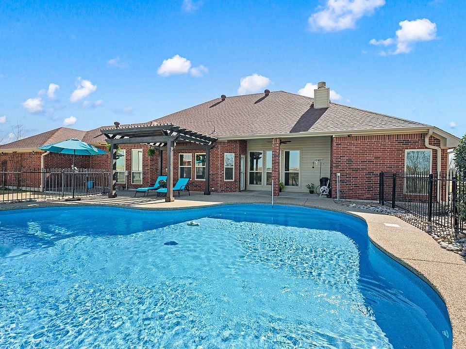 1st image of 2825 Aston Meadows Dr