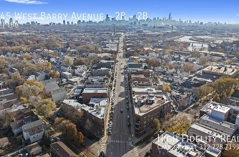 2245 W Barry Ave #2B — Photo 13