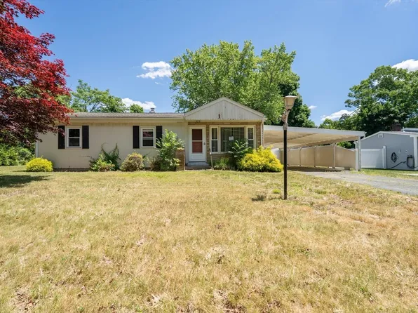 12 Melrose Ave, Dartmouth, MA 02747