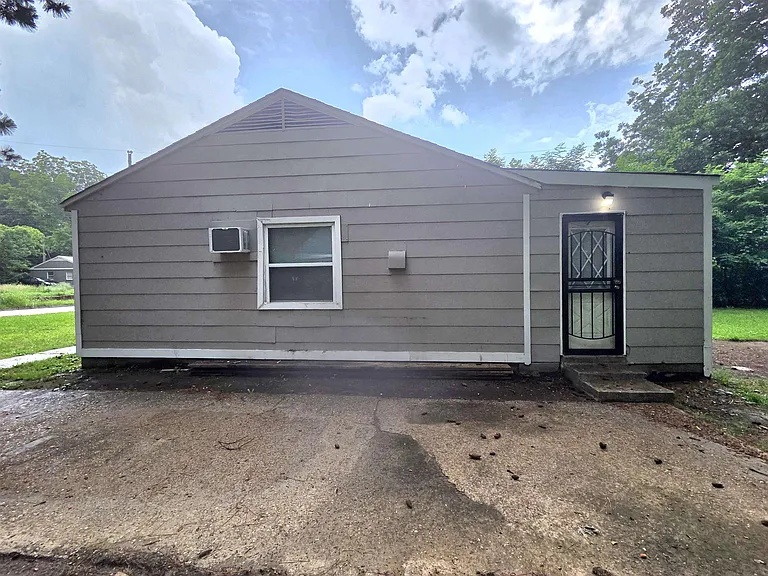 3263 Baskin St — Photo 20