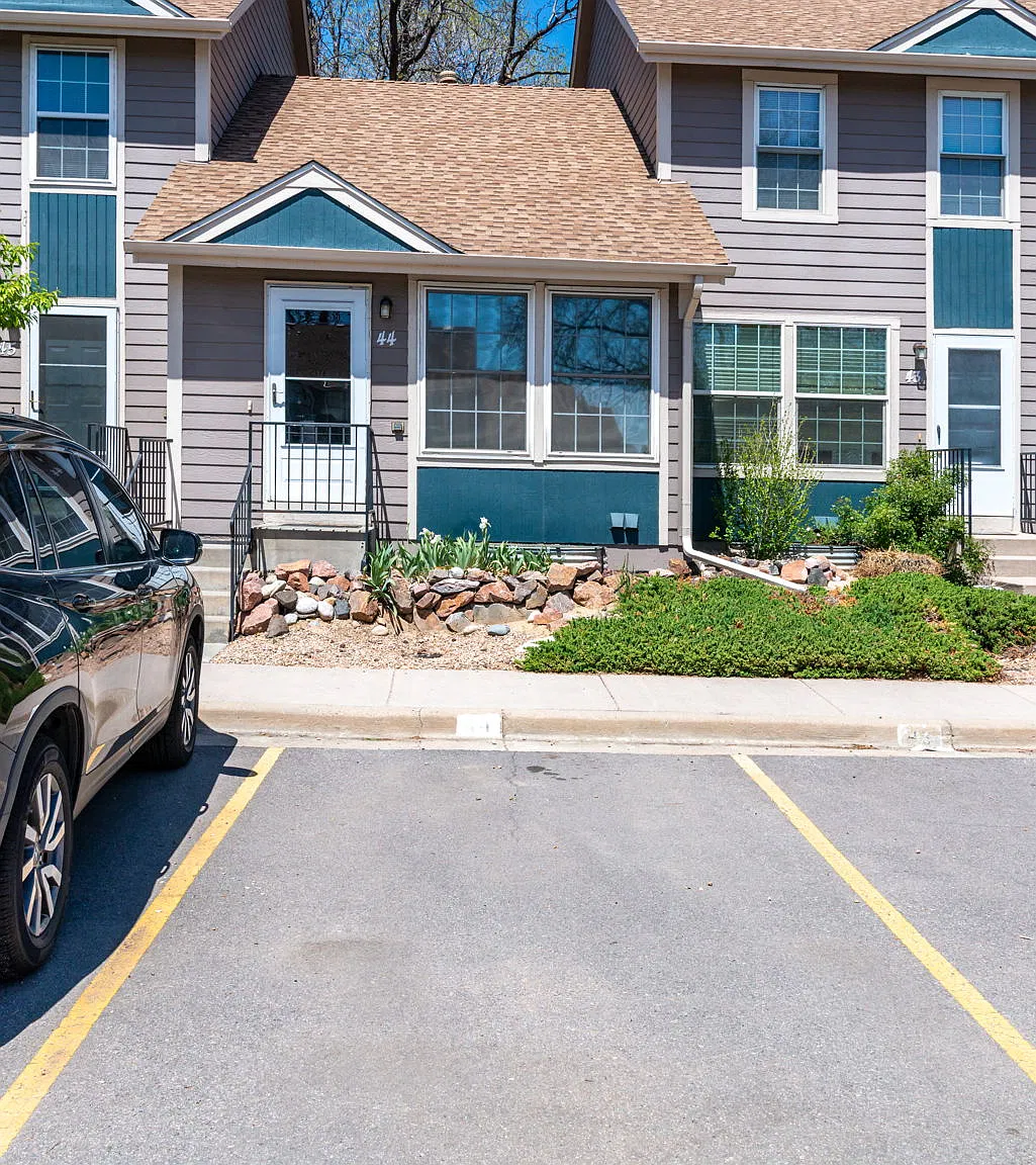 1 bed, 1258 sqft, $1,750 — Photo 3