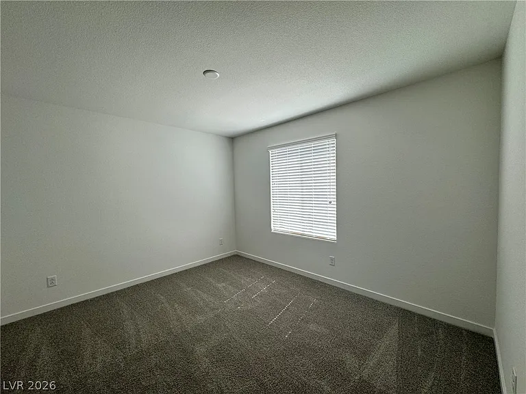 6181 Garden Crest St — Photo 5