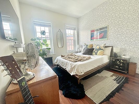3rd image of 460 Amsterdam Ave #3A