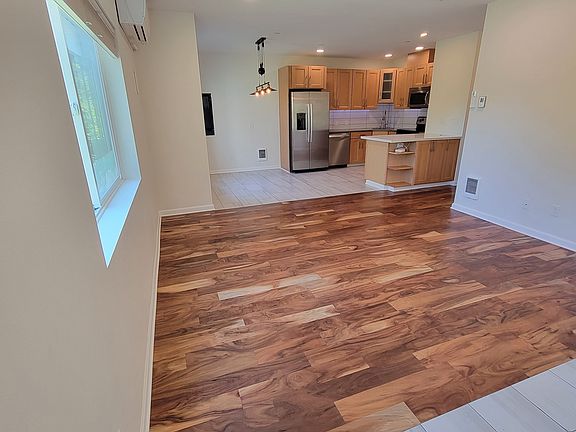 5th image of 12527 14th Ave S