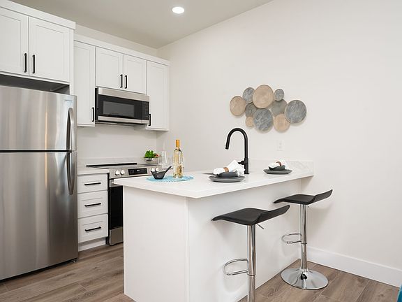 3rd image of 2418 S I St #D