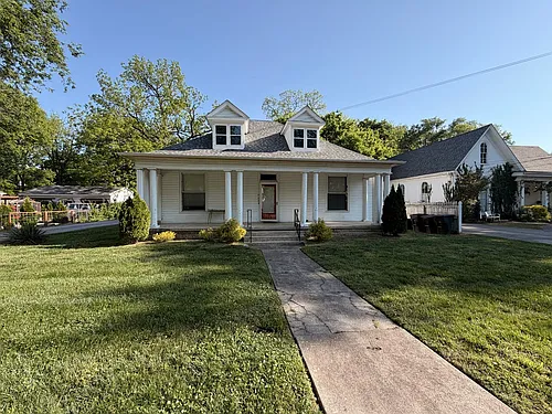 335 E Burton St Photo 1
