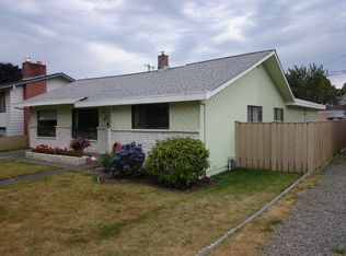 8827 34th Ave SW, Seattle, WA 98126