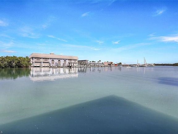 4th image of 109 Pago Pago Dr E