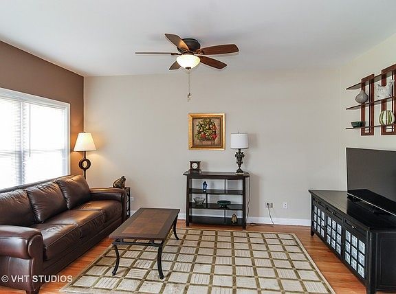 5th image of 1213 Cuyler Ave