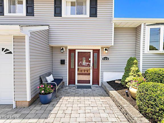 3rd image of 522 Mackey Avenue
