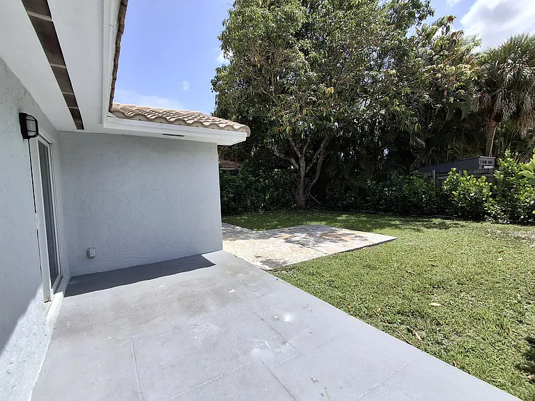 3731 NW 110th Ave #A-B — Photo 13
