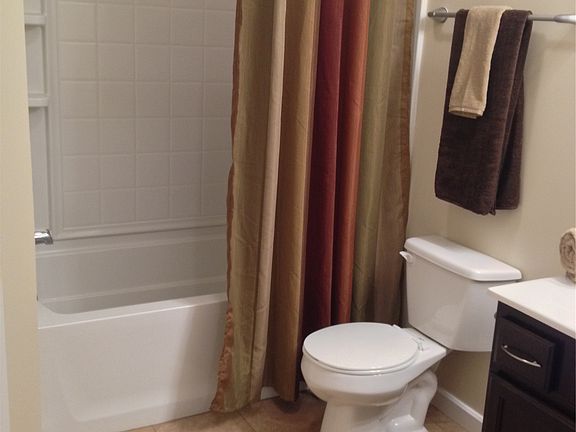 5th image of 727 Worthington Woods Blvd Ste 209