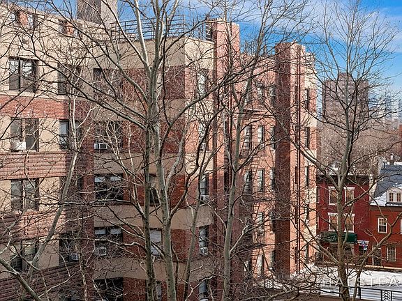 5th image of 504 Grand St APT G51