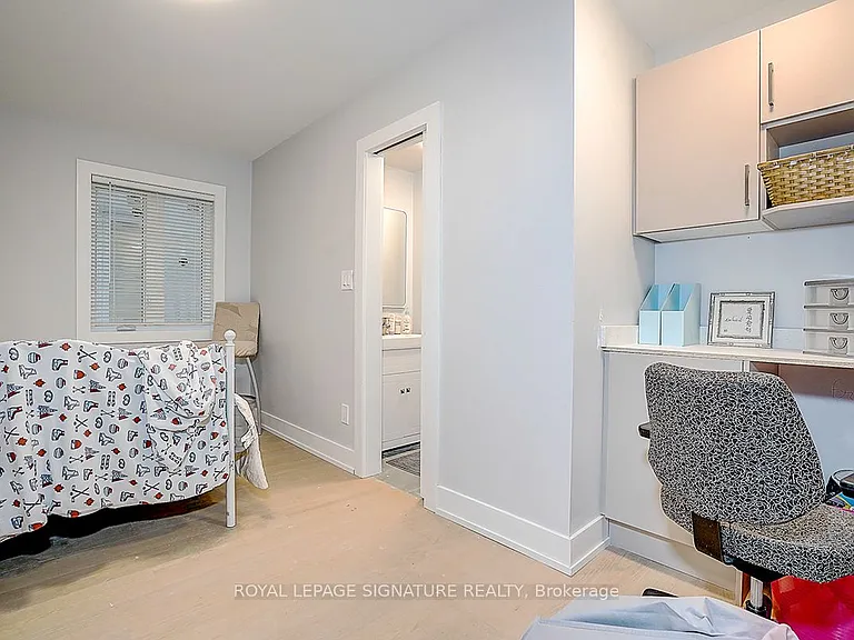 252 Annette St #1 — Photo 15