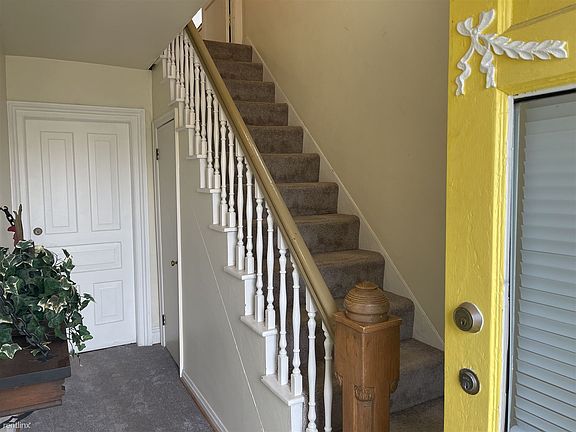 95D82D7A-D2DA-44FA-A9E2-0C959A6F0D5C