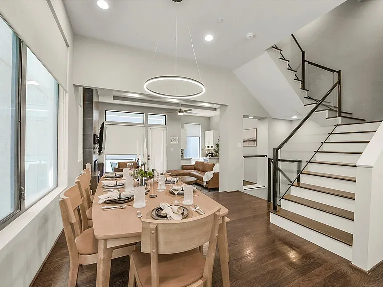1520 Malone St — Photo 11