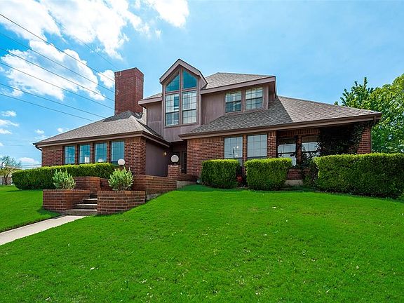 2nd image of 3437 Hightrail Ln