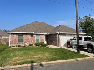 562 Oneal St, Deridder, LA 70634