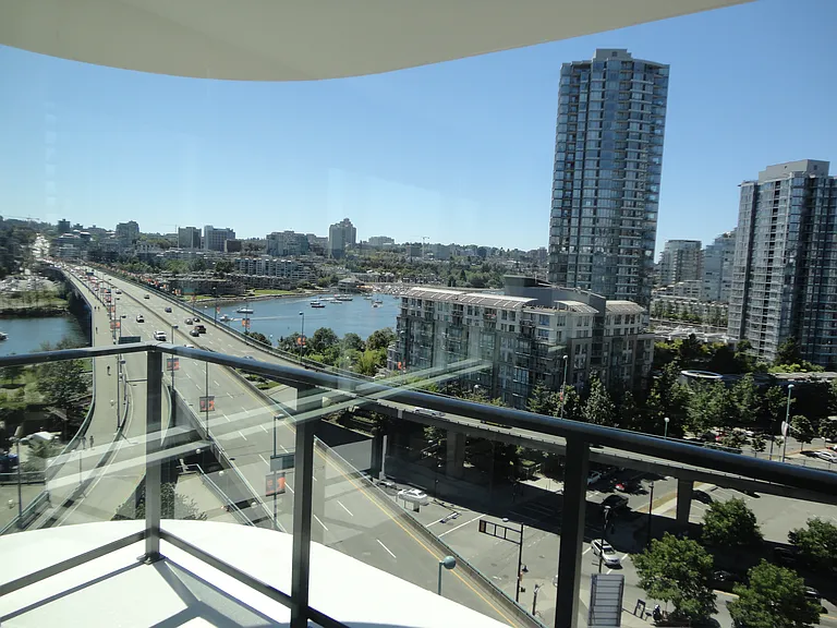68 Smithe St #1209 — Photo 11