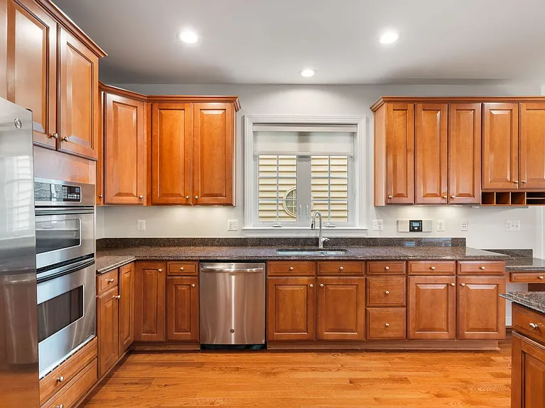 9185 Topaz St — Photo 18