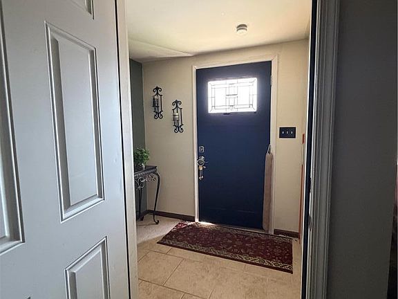 3rd image of 501 E Mosser St