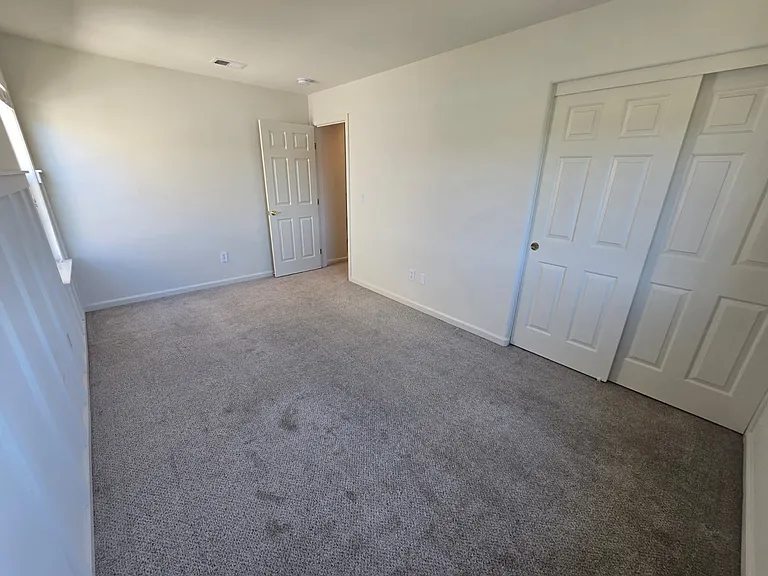 5130 Lakeshore Dr — Photo 39
