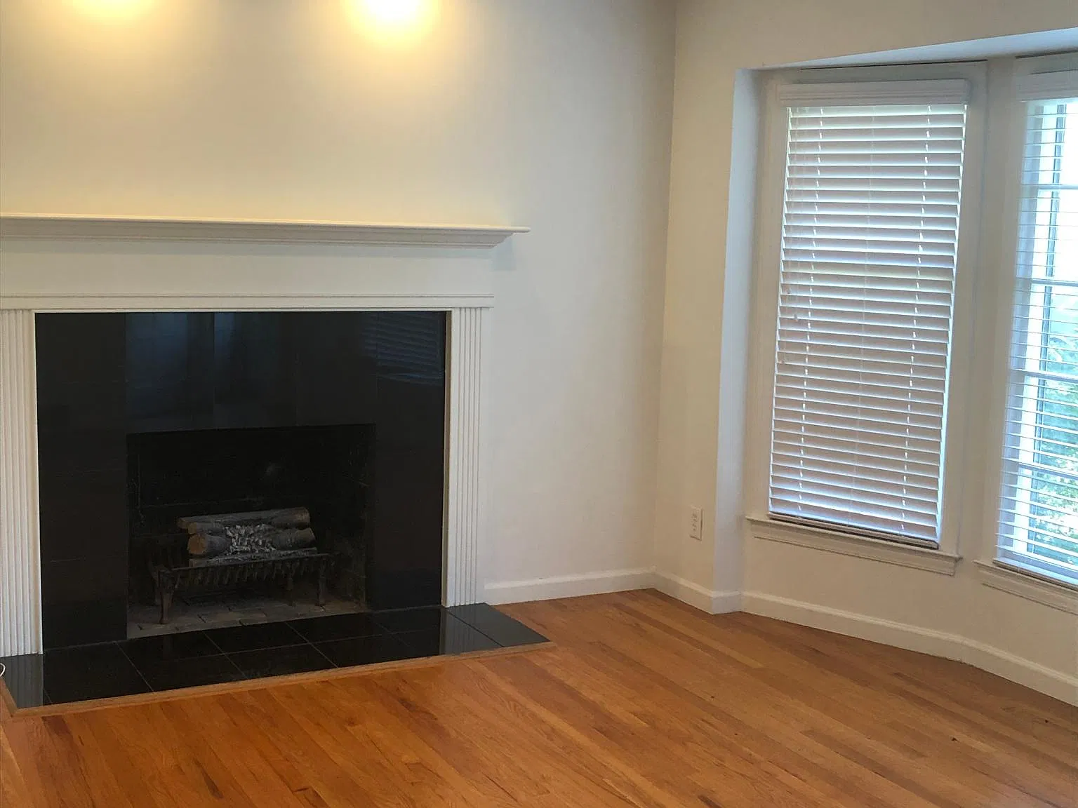 3 bed, 1340 sqft, $3,200 — Photo 3