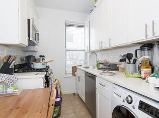 3006 33rd St APT 2B, Astoria, NY 11102