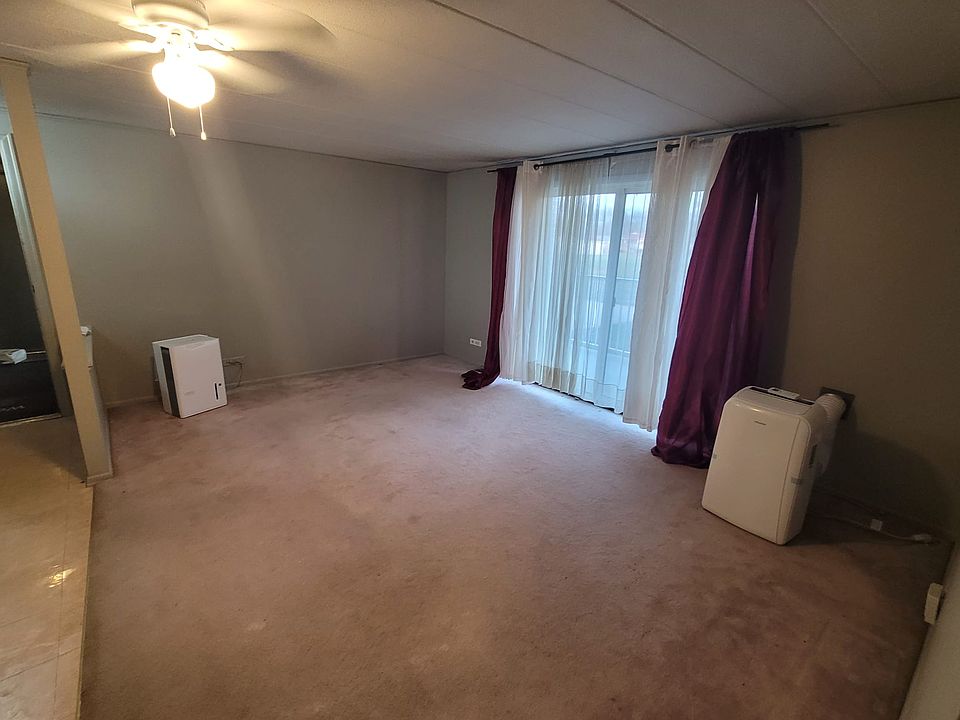 1st image of 1112 Westover Ln Unit 1C