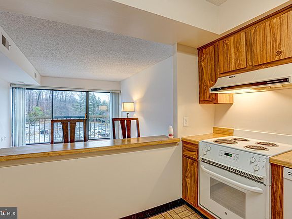 5th image of 2921 N Leisure World Blvd #1403