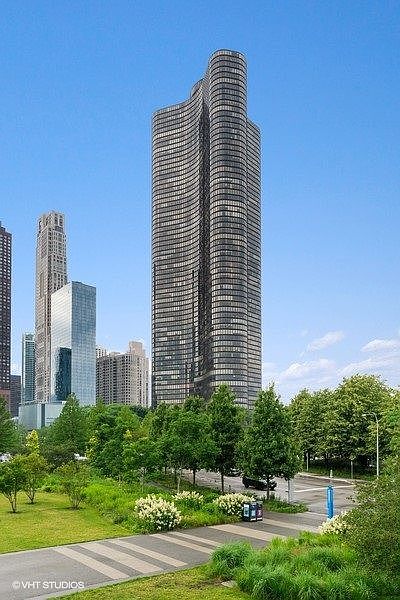 1st image of 505 N Lake Shore Dr APT 4003