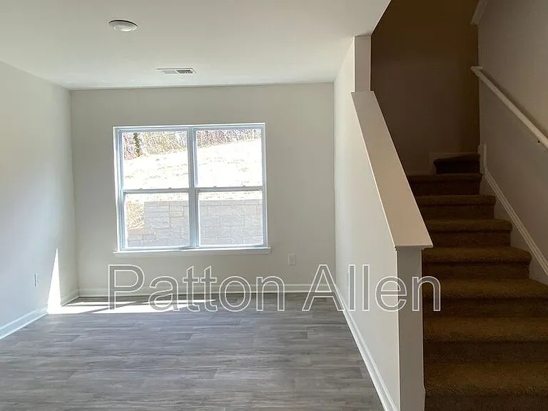 45 Hamrick Dr — Photo 7