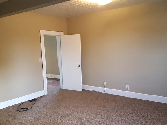 5th image of 4834 Wendell Ave